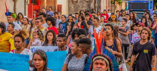 Jovens do Núcleo Engajajós estiveram no #JaneiroVermelho